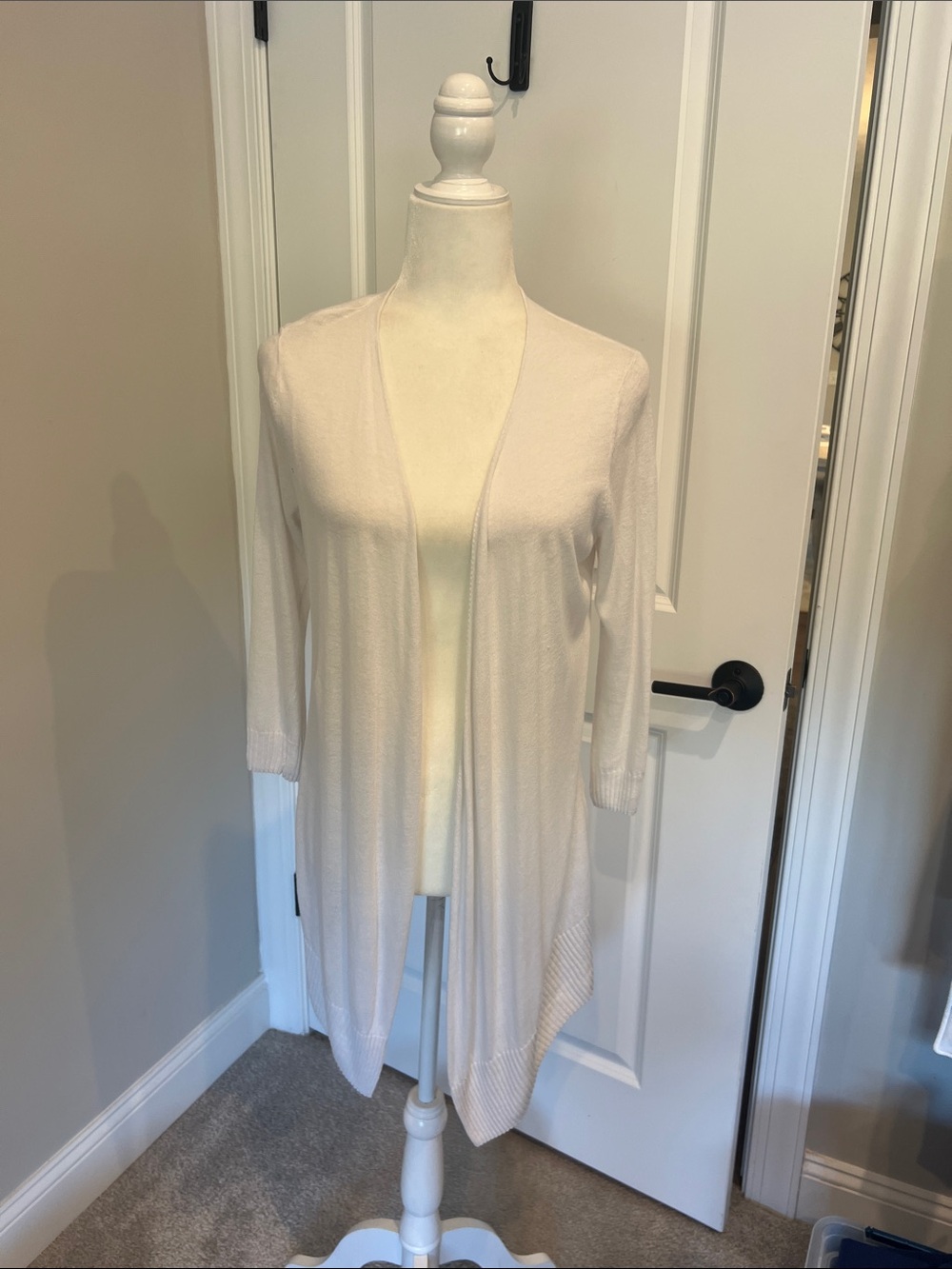 Max Studio Linen Blend White Lightweight Summer Open-Front Cardigan Sweater
